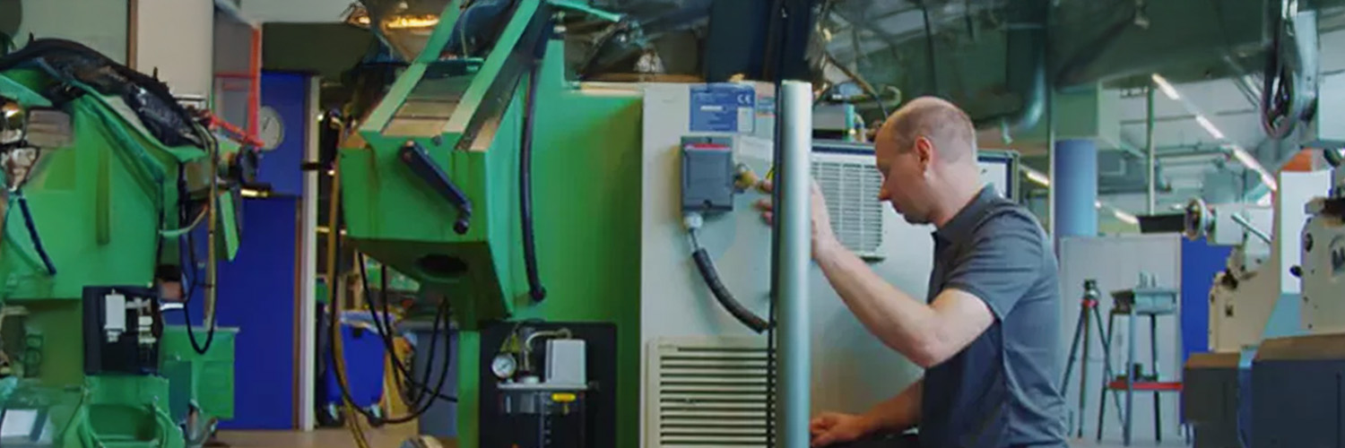 Monteur Service Center, Deventer